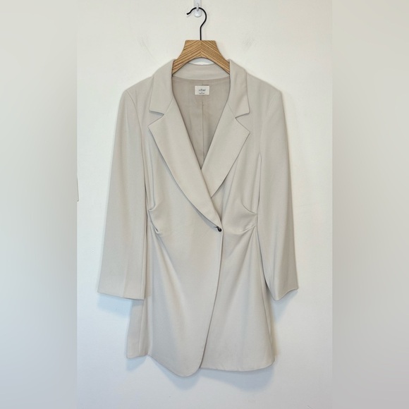 Wilfred Jackets & Blazers - Aritzia wilfred Audrina Dress / jacket. , sz : 6